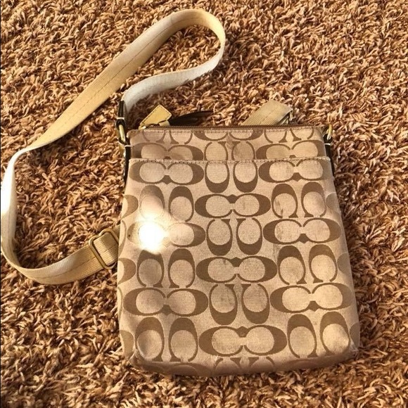 Coach crossbody bag - Picture 2 of 3